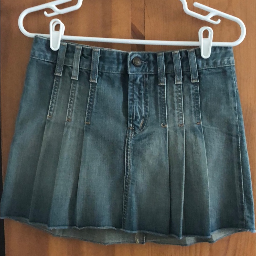 7 for all mankind pleated denim skirt size 28